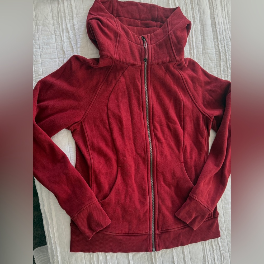 Lululemon Scuba Zip Hoodie jacket sweatshirt dark red size 12 EUC
